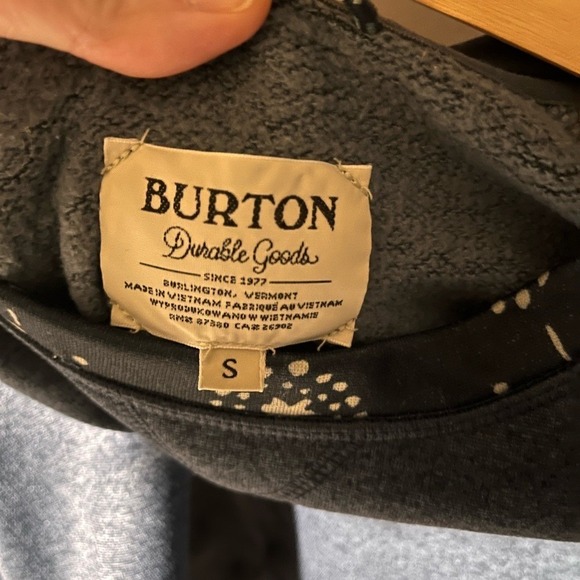 Burton Women's Oak Crew Navy and Patterned Sweatshirt - Picture 3 of 7